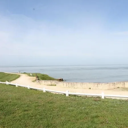 T2 Vue Sur Mer アパート *